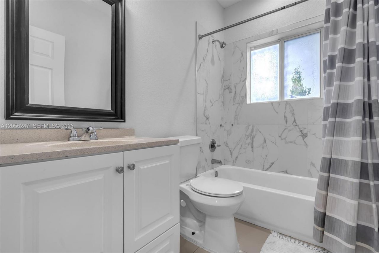 1330 NW 11th St, Fort Lauderdale, FL 33311 Photo