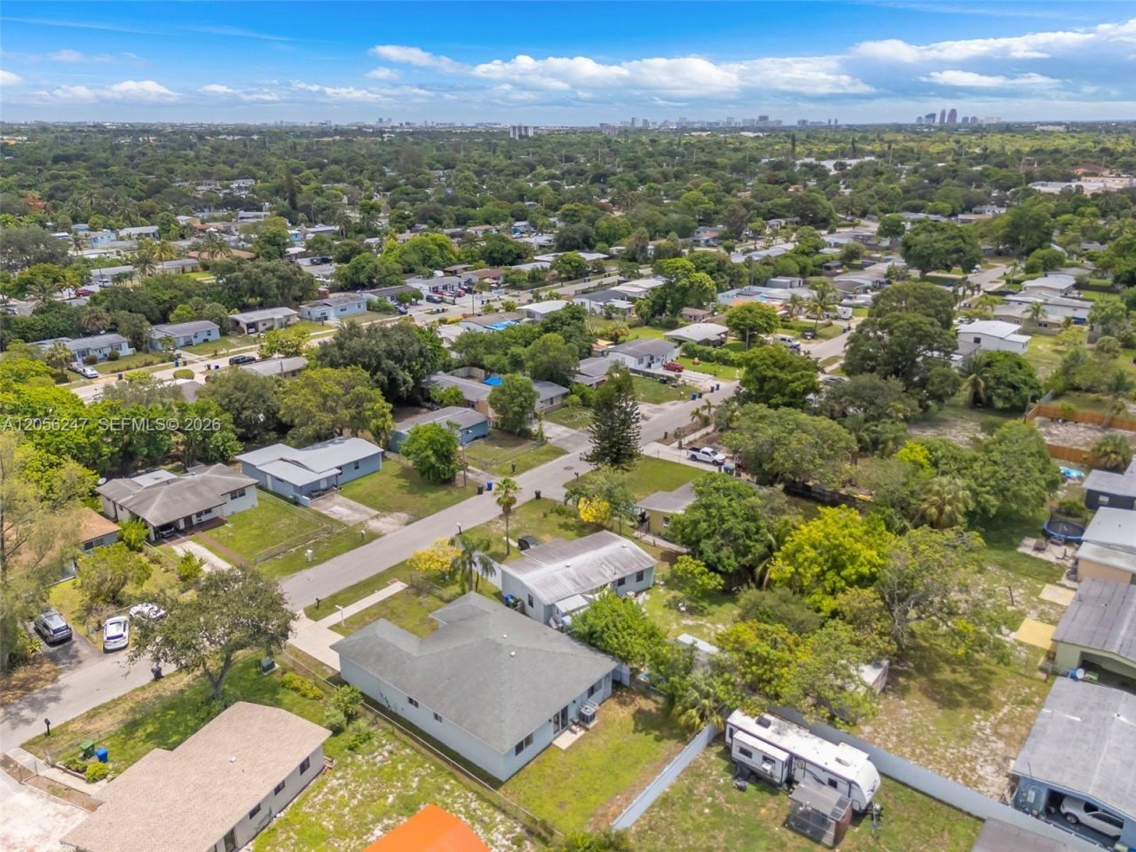 1330 NW 11th St, Fort Lauderdale, FL 33311 Photo