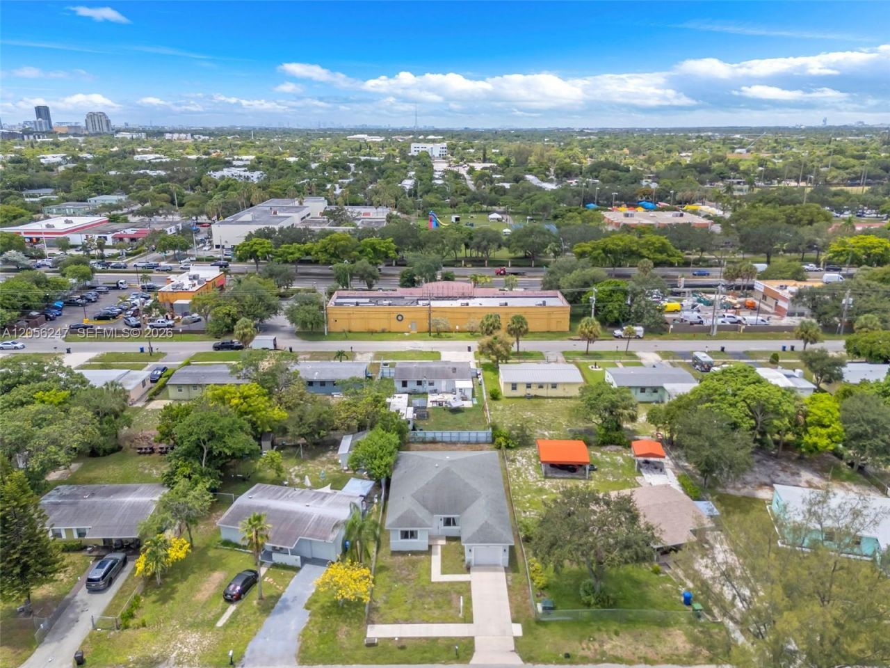 1330 NW 11th St, Fort Lauderdale, FL 33311 Photo