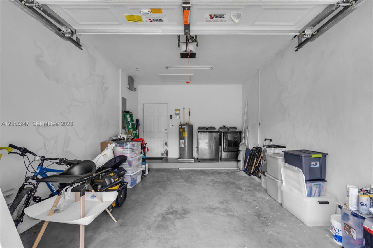 1330 NW 11th St, Fort Lauderdale, FL 33311 Photo