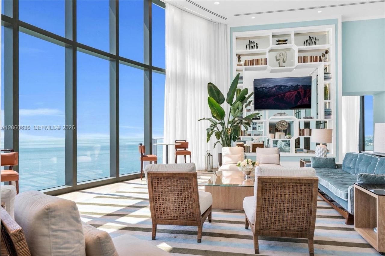 15701 Collins Ave, Unit 4701, Sunny Isles Beach, FL 33160 Photo