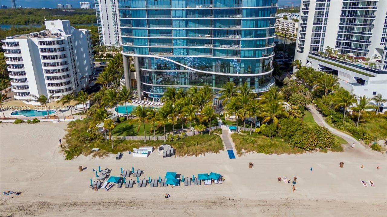 15701 Collins Ave, Unit 4701, Sunny Isles Beach, FL 33160 Photo