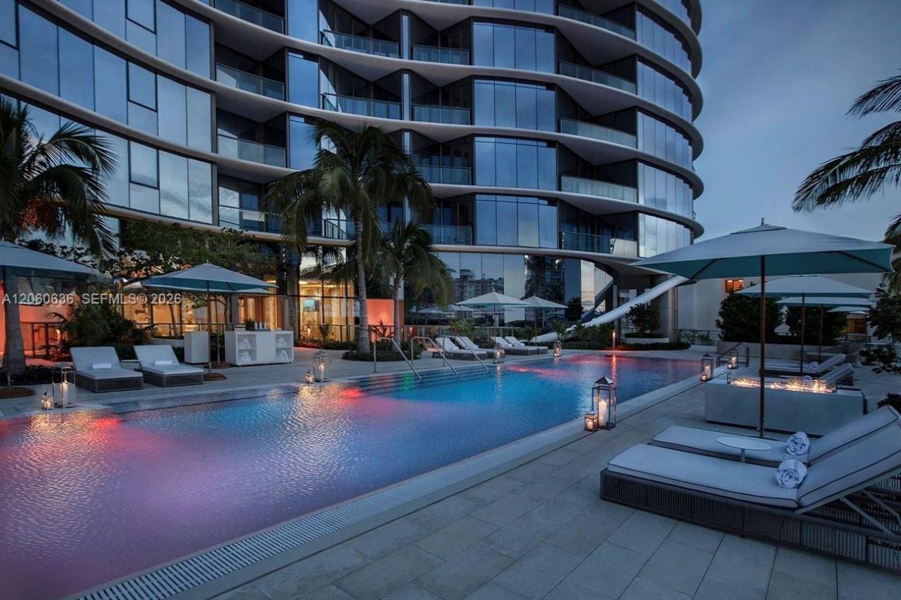 15701 Collins Ave, Unit 4701, Sunny Isles Beach, FL 33160 Photo