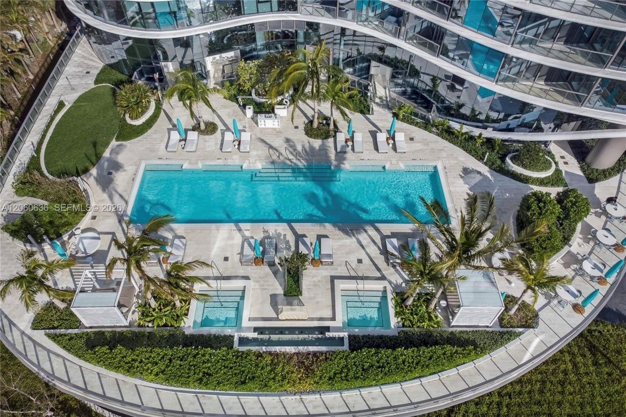 15701 Collins Ave, Unit 4701, Sunny Isles Beach, FL 33160 Photo