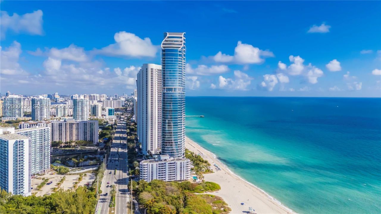 15701 Collins Ave, Unit 4701, Sunny Isles Beach, FL 33160 Photo