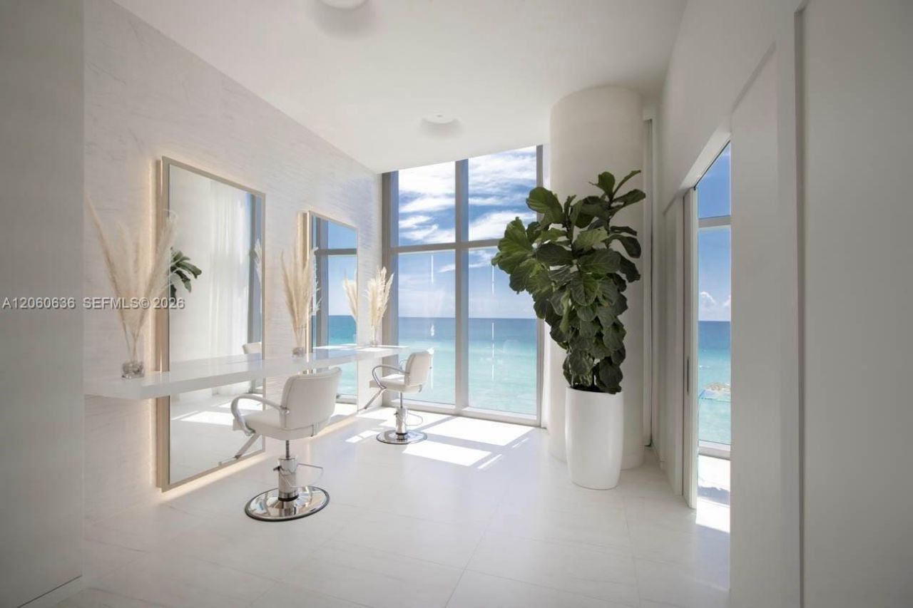 15701 Collins Ave, Unit 4701, Sunny Isles Beach, FL 33160 Photo