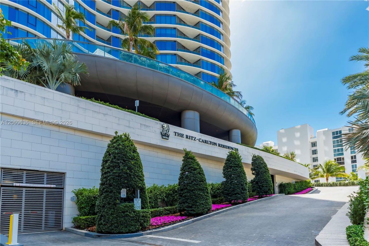 15701 Collins Ave, Unit 4701, Sunny Isles Beach, FL 33160 Photo