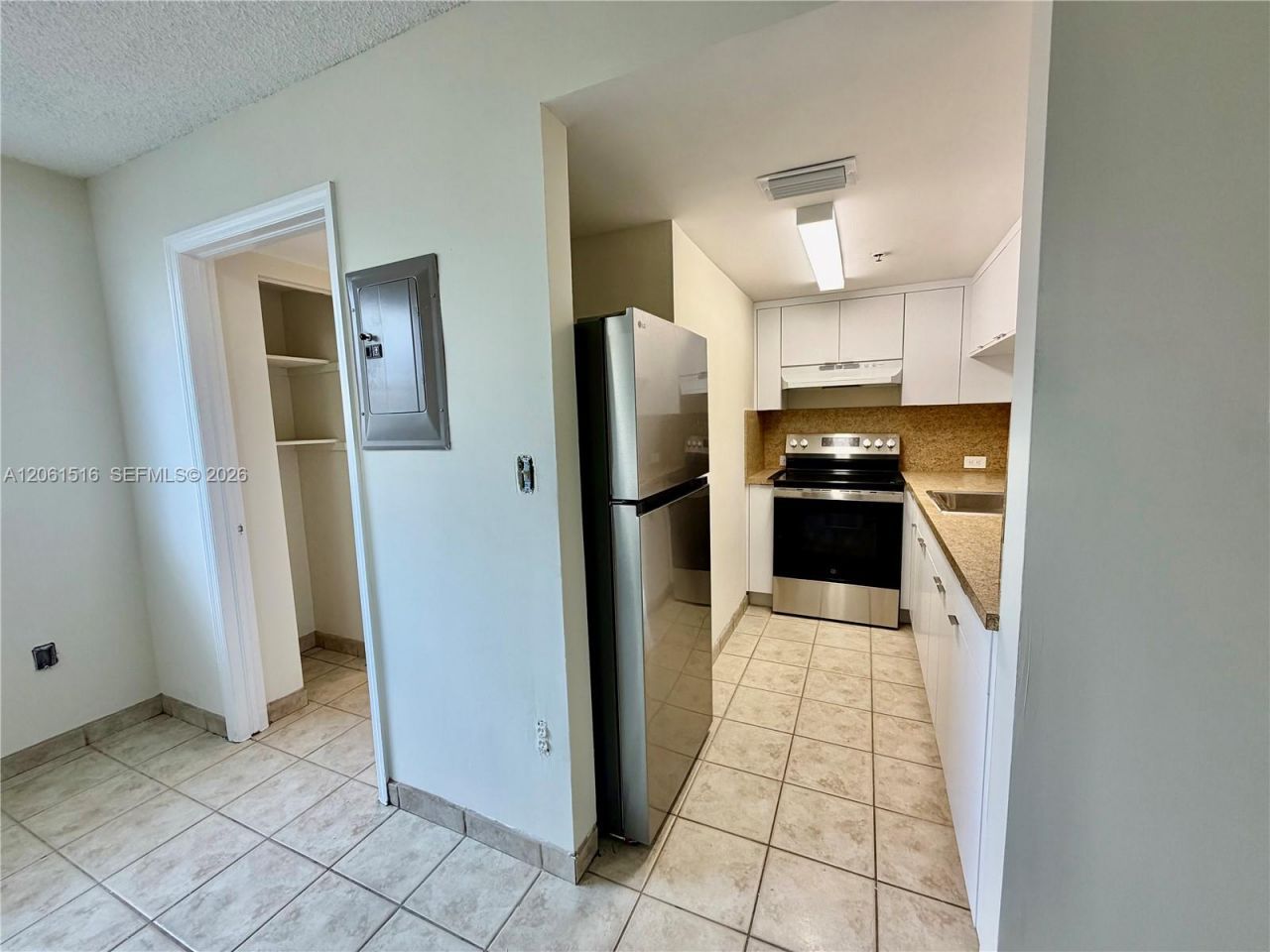601 SW 37th Ave, Unit 303, Miami, FL 33135 Photo