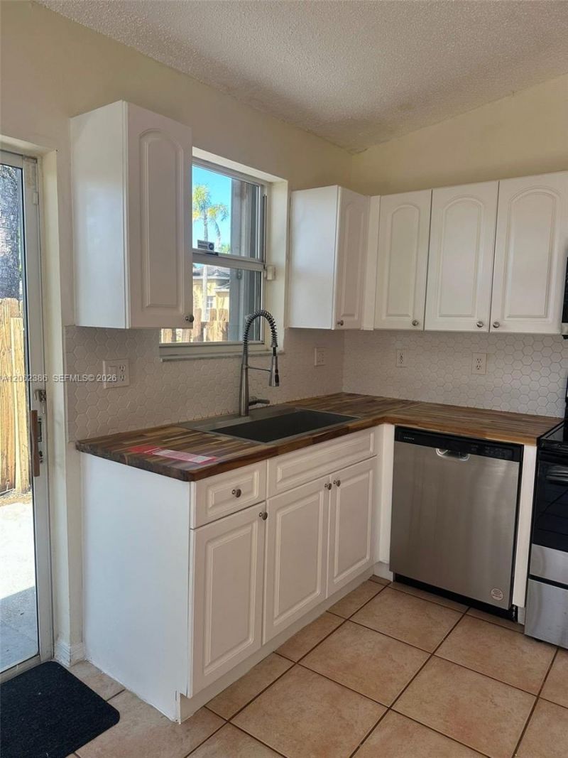 12338 SW 144th Ter , Miami, FL 33186 Photo