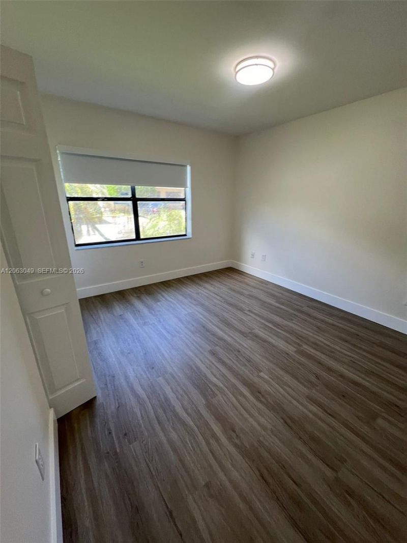 2685 W 66th St, Unit 12-20, Hialeah, FL 33016 Photo