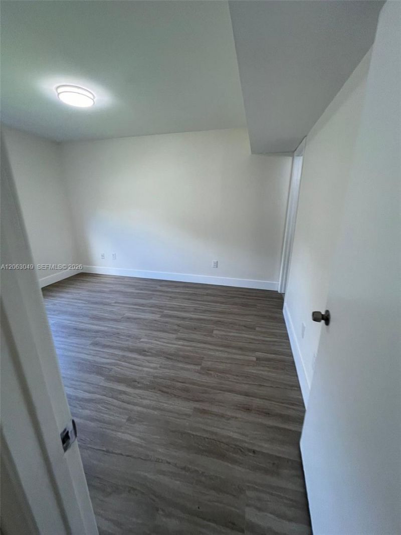 2685 W 66th St, Unit 12-20, Hialeah, FL 33016 Photo