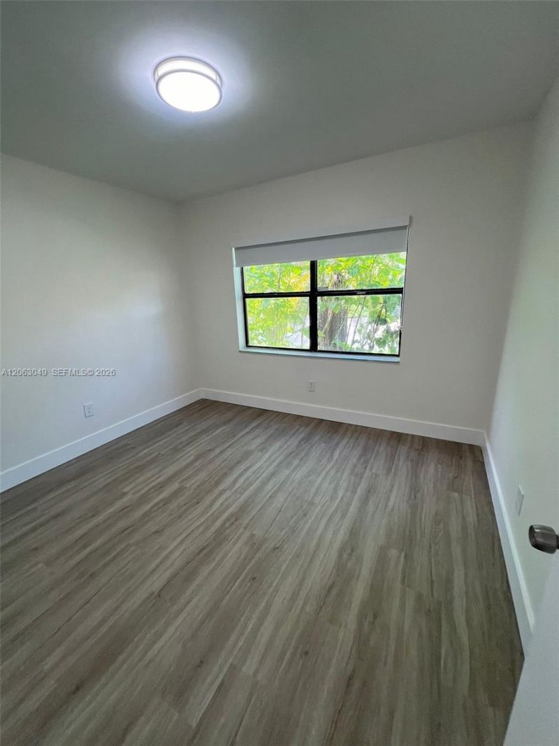 2685 W 66th St, Unit 12-20, Hialeah, FL 33016 Photo