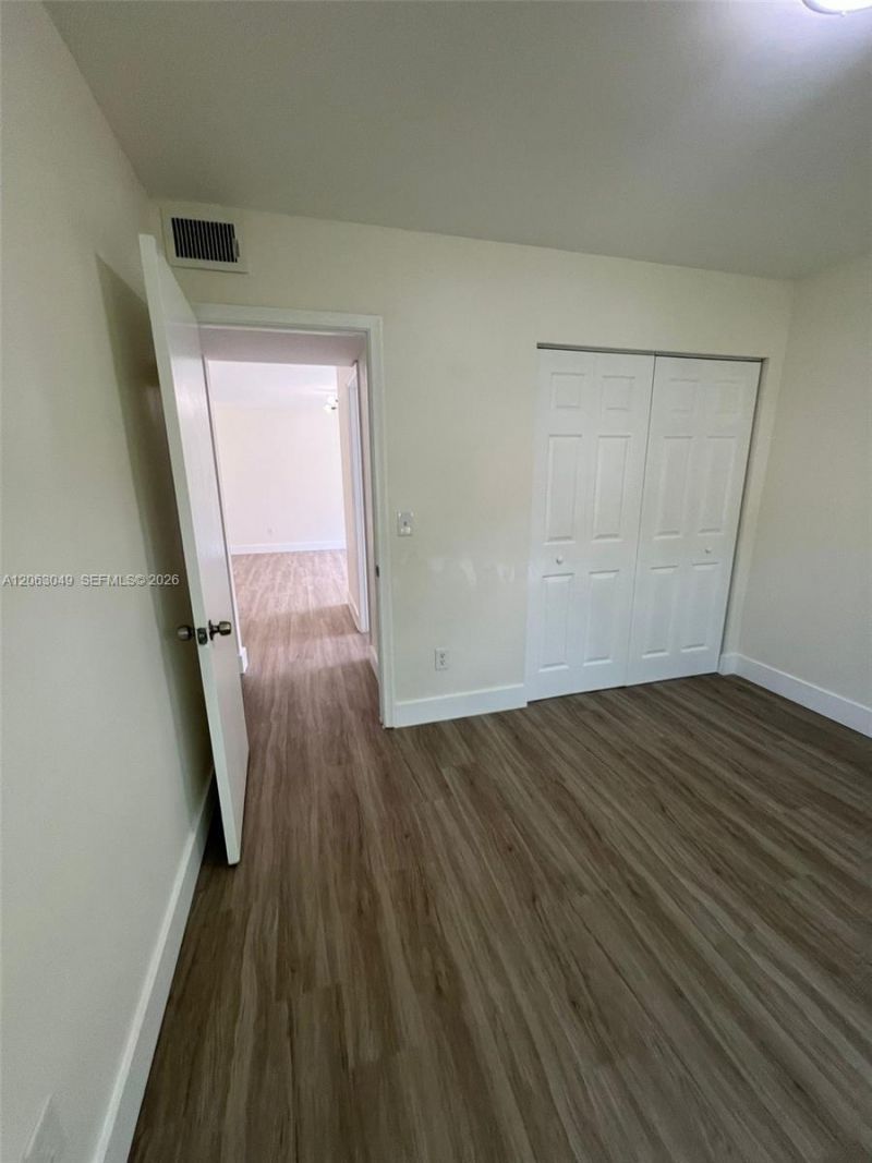 2685 W 66th St, Unit 12-20, Hialeah, FL 33016 Photo