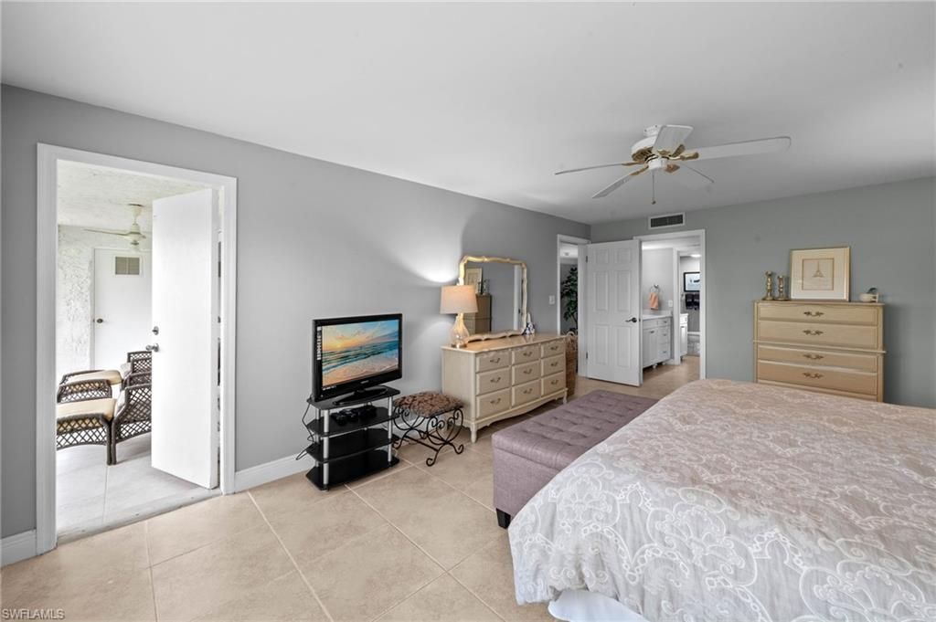 124 Penny Ln , Unit 5, Naples, FL 34112 Photo