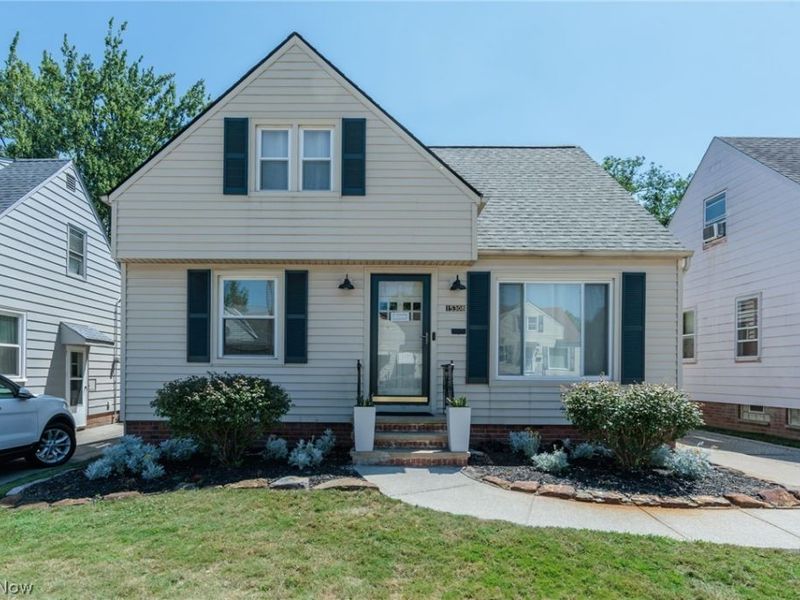 15308 Maplewood Avenue, Maple Heights, OH 44137 Photo 1
