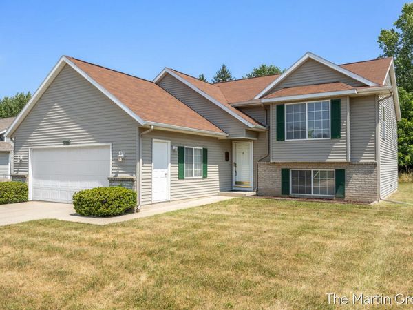 1930 Mullins Avenue NW, Grand Rapids, MI 49534