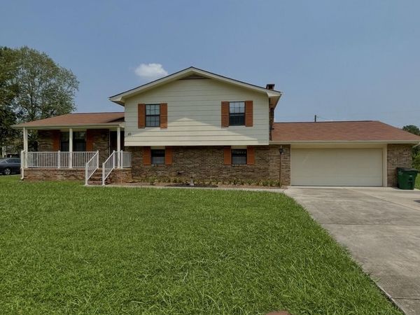 65 Mitchell Lane, Rossville, GA 30741