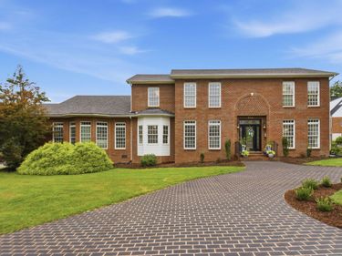 204 Valley Vista Drive, Frankfort, KY 40601