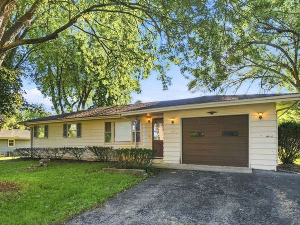 22331 S Donna Avenue, Channahon, IL 60410