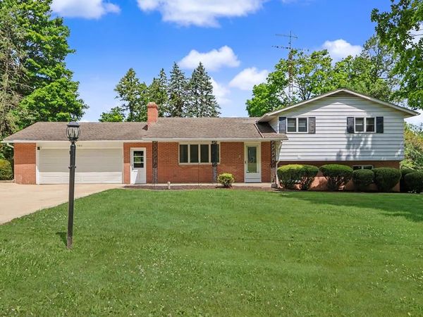 480 Beech Road, Ontario, OH 44903