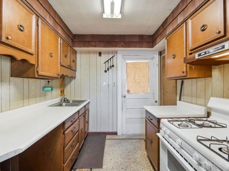 7501 Ross Avenue, Cincinnati, OH 45237 Photo 13