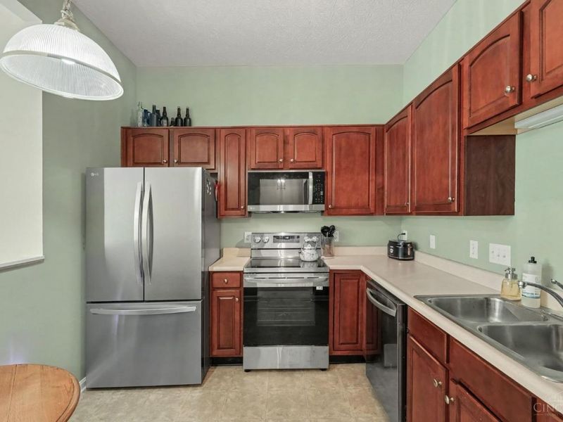 4292 Hickory Park Lane, Unit 5D, Batavia Twp, OH 45103 Photo 11