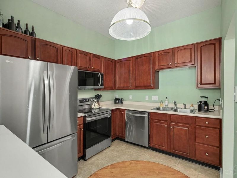 4292 Hickory Park Lane, Unit 5D, Batavia Twp, OH 45103 Photo 12