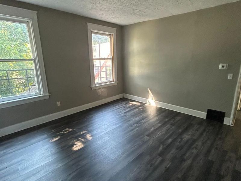 811 S FRED SHUTTLESWORTH Circle, Cincinnati, OH 45229 Photo 6
