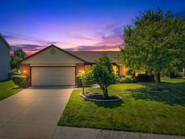 10827 Lupine Lane, Fort Wayne, IN 46804