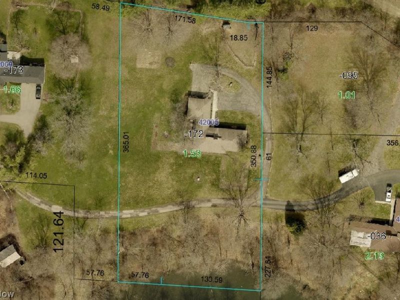 42005 Oberlin Elyria Road, Elyria, OH 44035 Photo 1