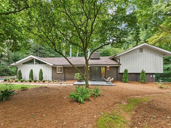5363 Rosser Road , Stone Mountain, GA 30087