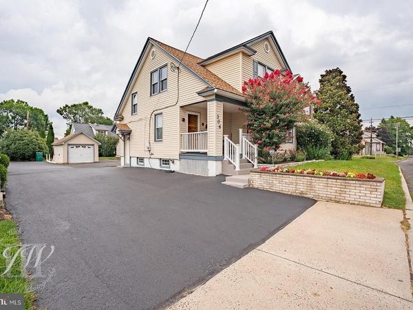 306 N OXFORD VALLEY ROAD, FAIRLESS HILLS, PA 19030