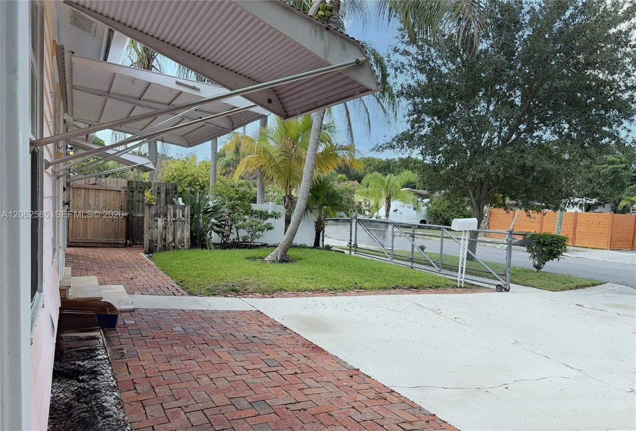 723 Valley Forge Rd, West Palm Beach, FL 33405 Photo
