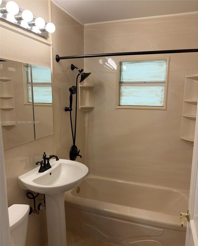 723 Valley Forge Rd , West Palm Beach, FL 33405 Photo