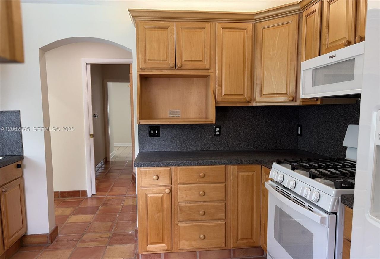 723 Valley Forge Rd , West Palm Beach, FL 33405 Photo