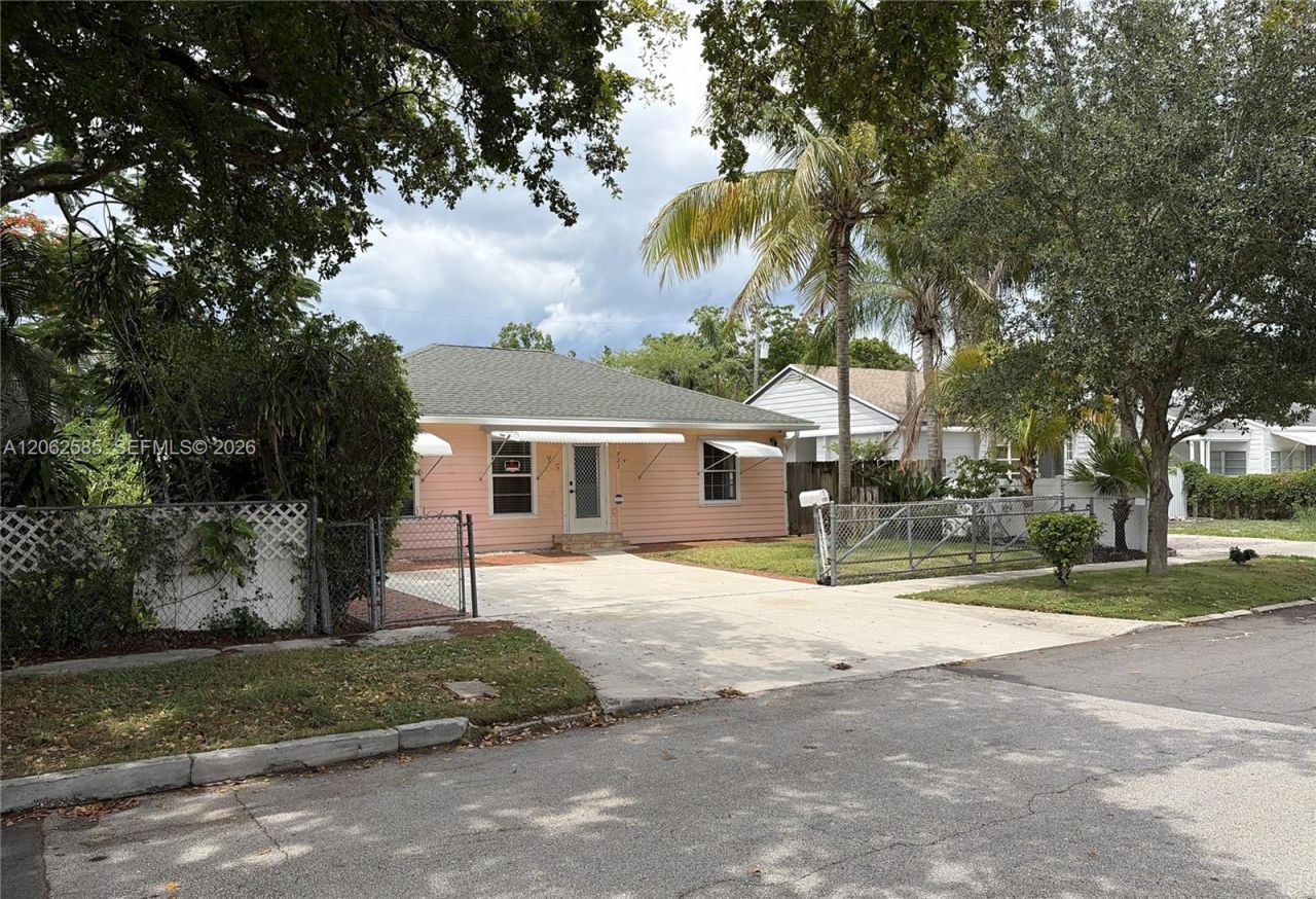 723 Valley Forge Rd , West Palm Beach, FL 33405 Photo