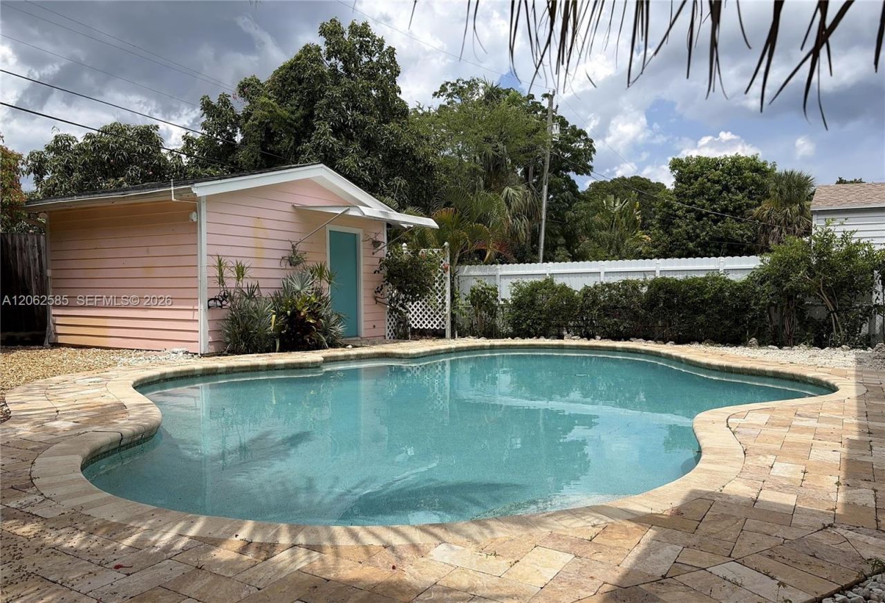 723 Valley Forge Rd , West Palm Beach, FL 33405 Photo