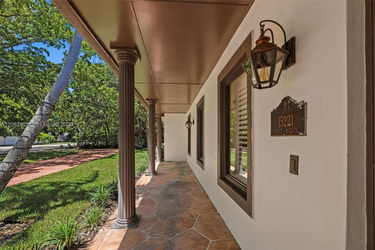 15221 SW 82nd Ave, Palmetto Bay, FL 33157 Photo