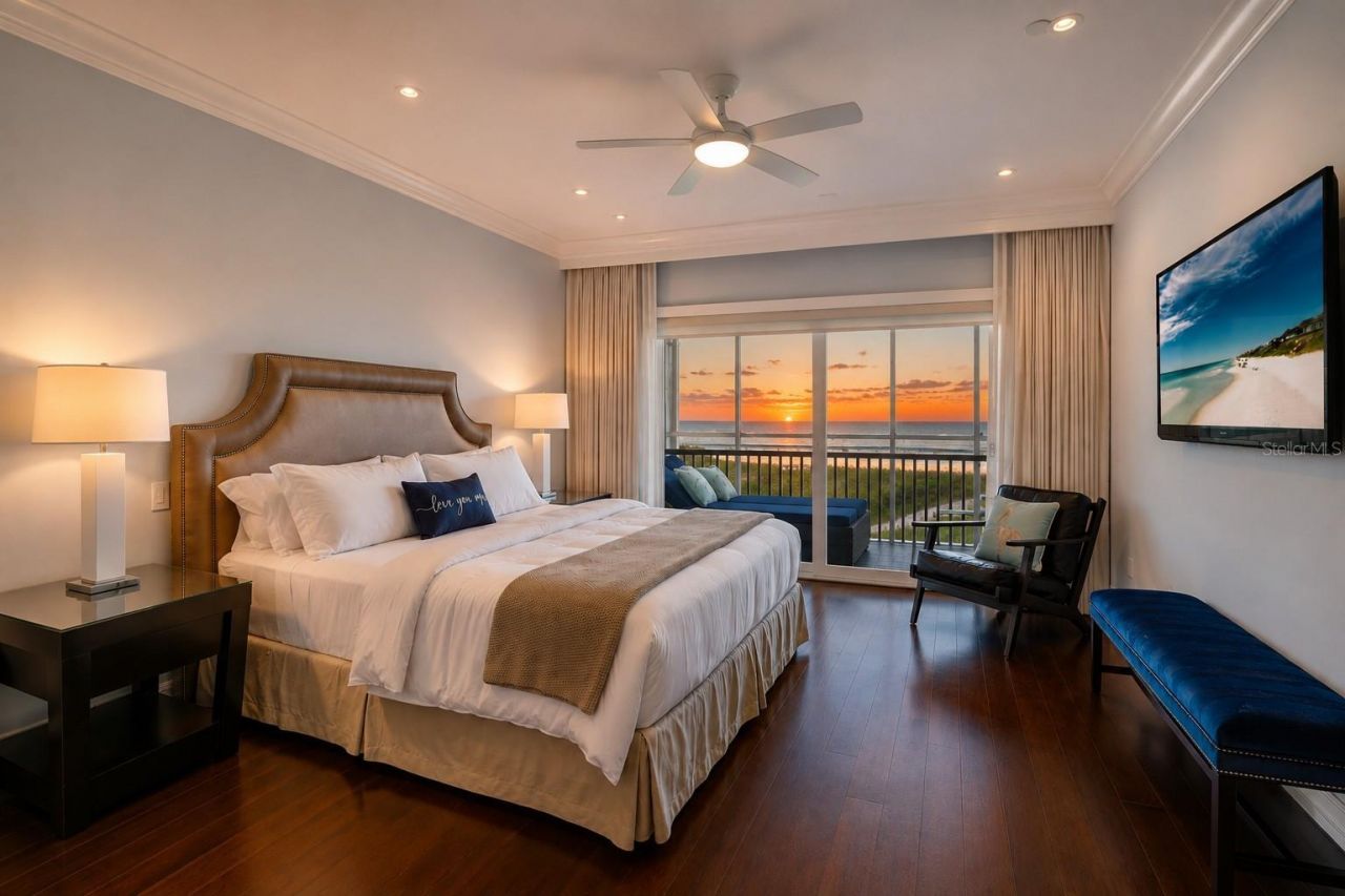 7001 Gulf Of Mexico Drive, Unit 24, Longboat Key, FL 34228 Photo