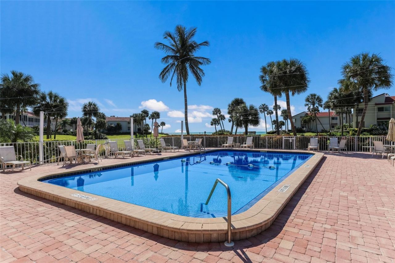 7001 Gulf Of Mexico Drive, Unit 24, Longboat Key, FL 34228 Photo