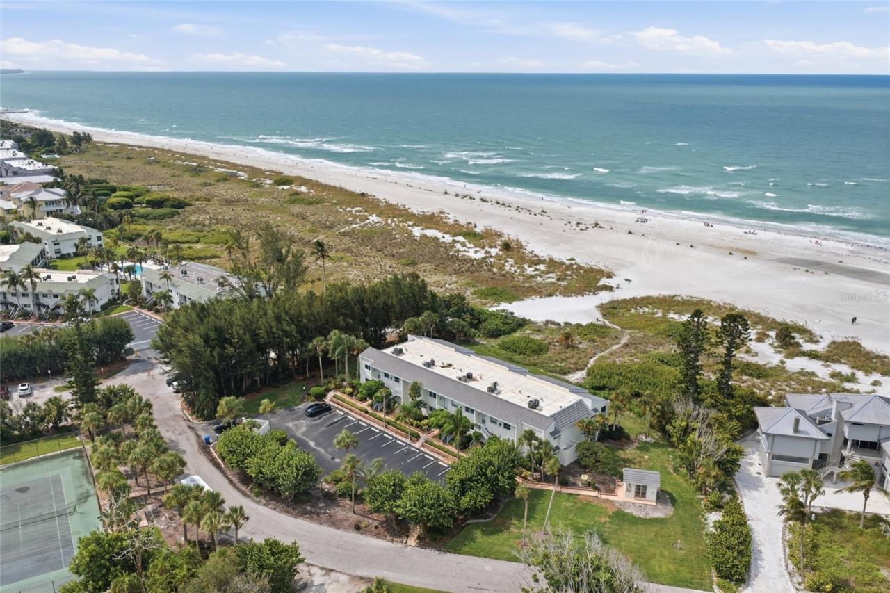 7001 Gulf Of Mexico Drive, Unit 24, Longboat Key, FL 34228 Photo