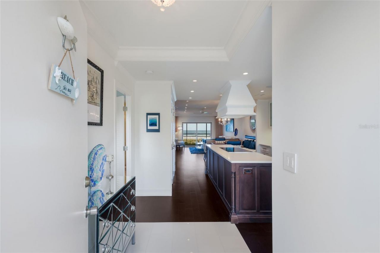 7001 Gulf Of Mexico Drive, Unit 24, Longboat Key, FL 34228 Photo