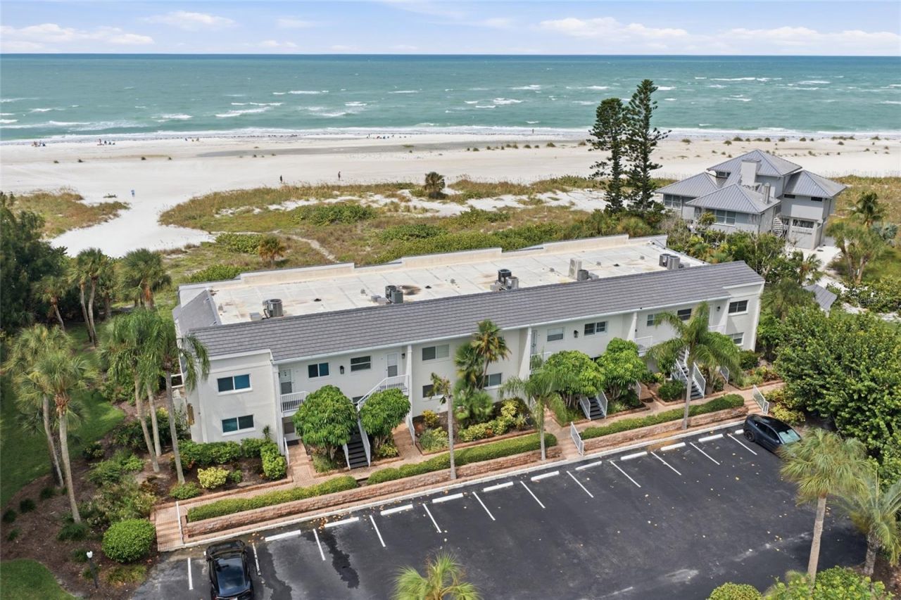 7001 Gulf Of Mexico Drive, Unit 24, Longboat Key, FL 34228 Photo