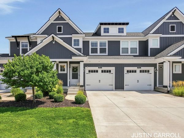 8924 Barrington Lane, Unit 40, Jenison, MI 49428