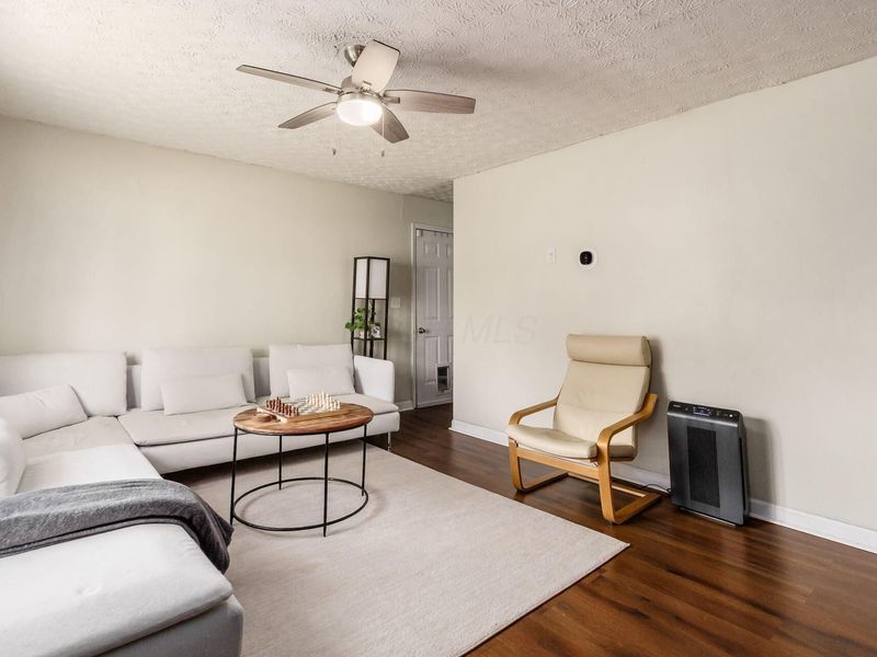 129 Lincolnshire Road, Columbus, OH 43230 Photo 6