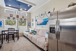 9700 Kings Rd. photo 4