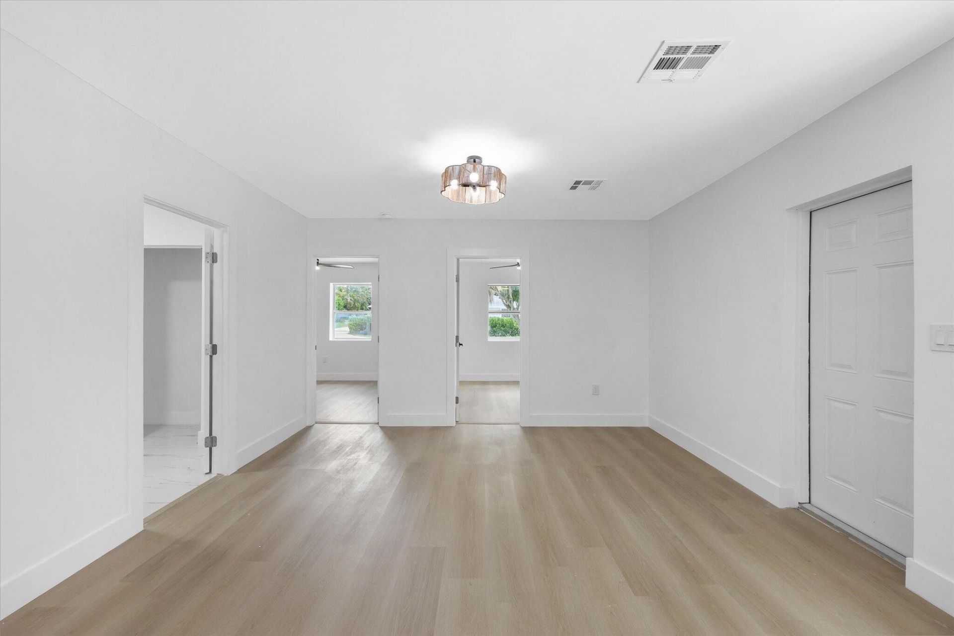 1803 Service Road, North Palm Beach, FL 33408 Photo