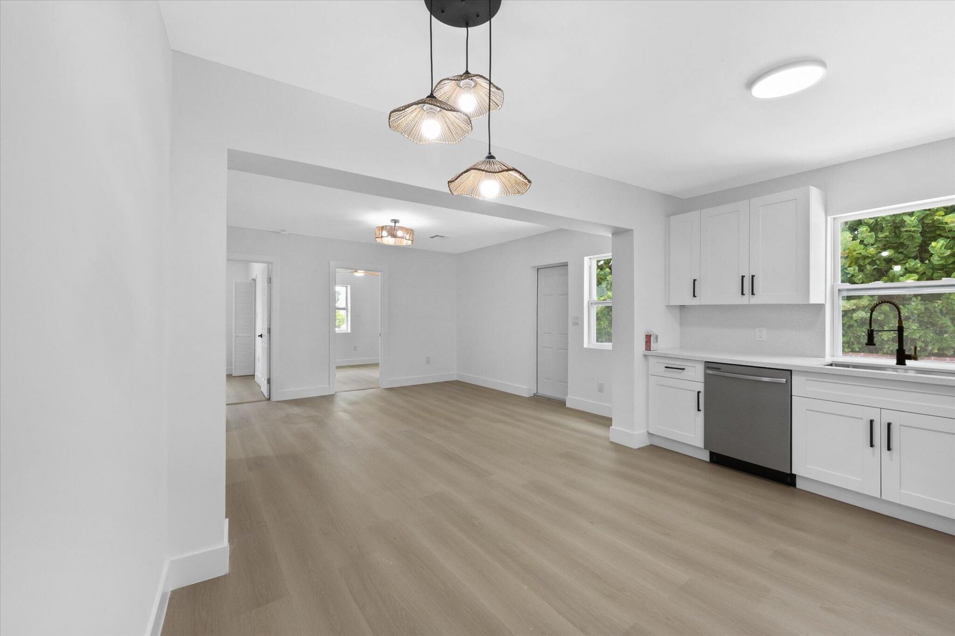 1803 Service Road, North Palm Beach, FL 33408 Photo