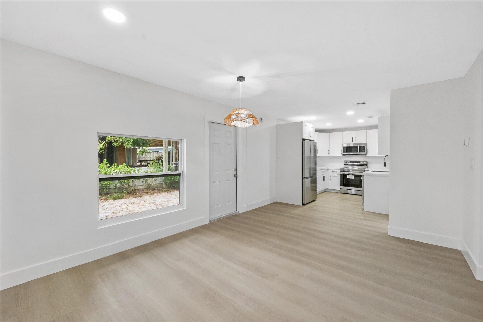 1803 Service Road, North Palm Beach, FL 33408 Photo