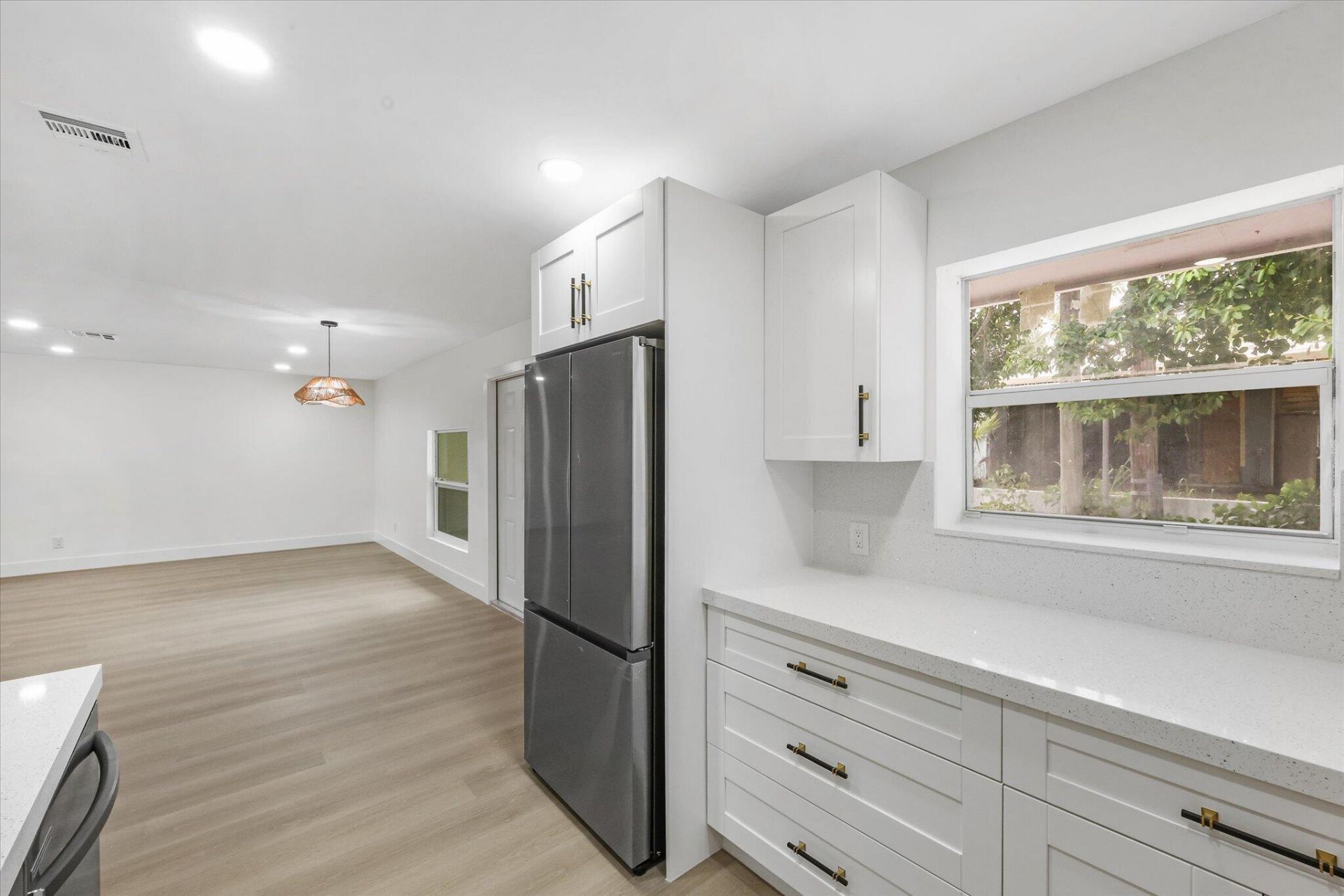 1803 Service Road, North Palm Beach, FL 33408 Photo